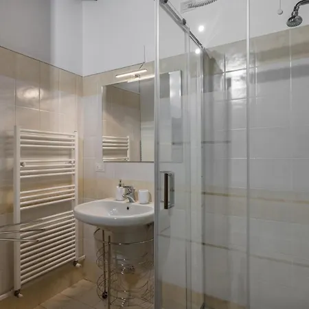 San Bernardino 8 - Immobili E Soluzioni Rent Apartment