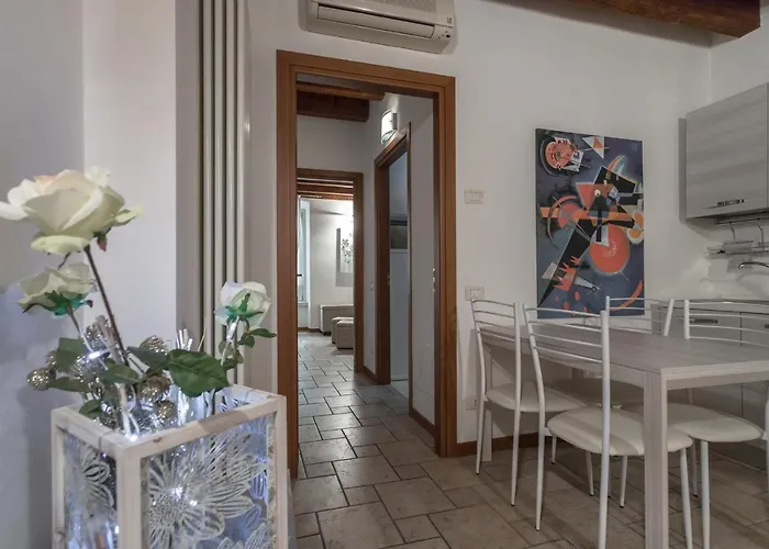 Apartamento San Bernardino 8 - Immobili E Soluzioni Rent