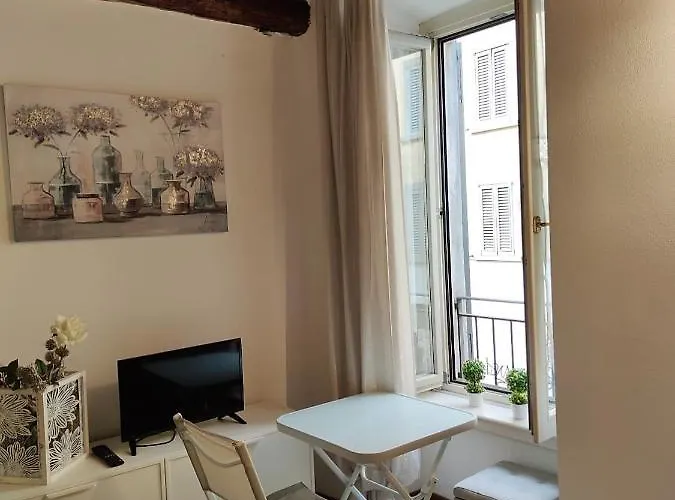 San Bernardino 8 - Immobili E Soluzioni Rent *